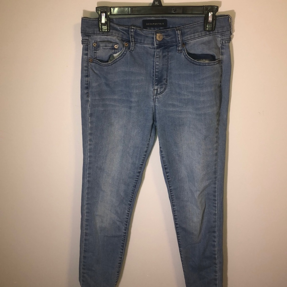 Aeropostale High Waisted Jegging Jeans